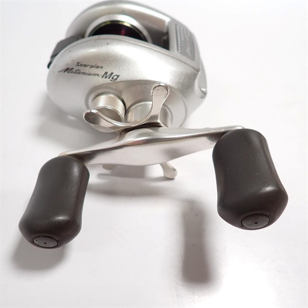 ００スコーピオンメタニウムＭＧ右